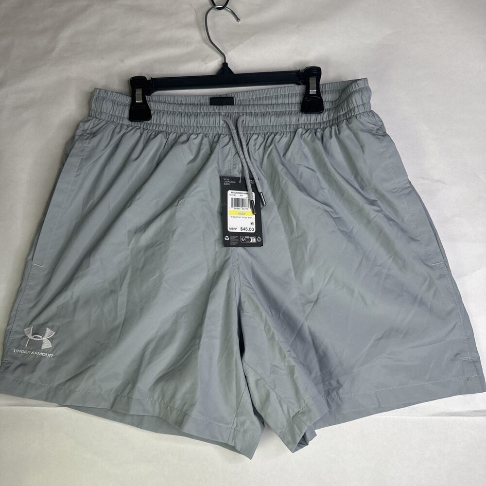 Under Armour Essential Volley Shorts Mens Medium Gray Swim Trunks NWT
